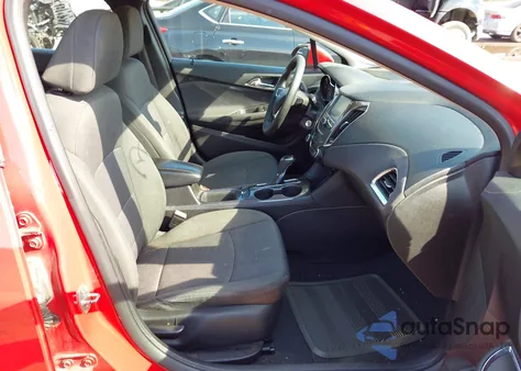 2018 Chevrolet Cruze Lt Auto z USA, uszkodzony, nr VIN 1G1BE5SM7J7183700